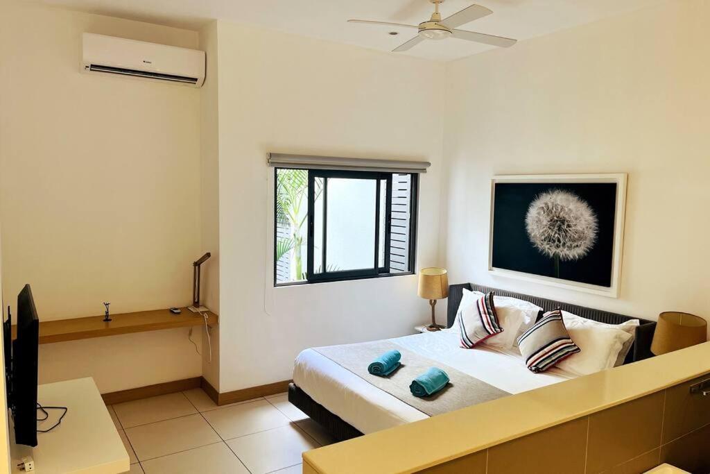 Latitude Luxury Seafront Suite ริวิแยร์นัวร์ ภายนอก รูปภาพ