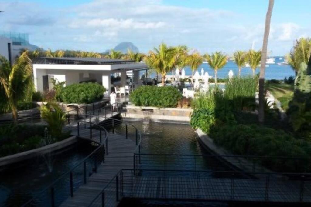 Latitude Luxury Seafront Suite ริวิแยร์นัวร์ ภายนอก รูปภาพ