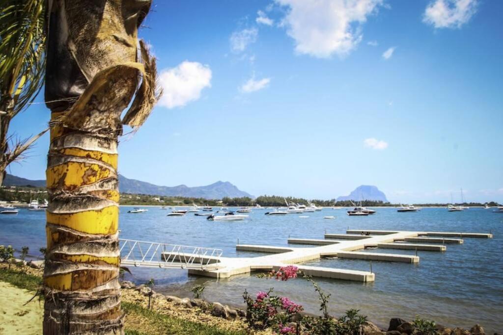Latitude Luxury Seafront Suite ริวิแยร์นัวร์ ภายนอก รูปภาพ